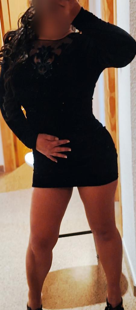 Chica busca chico en Granada: 