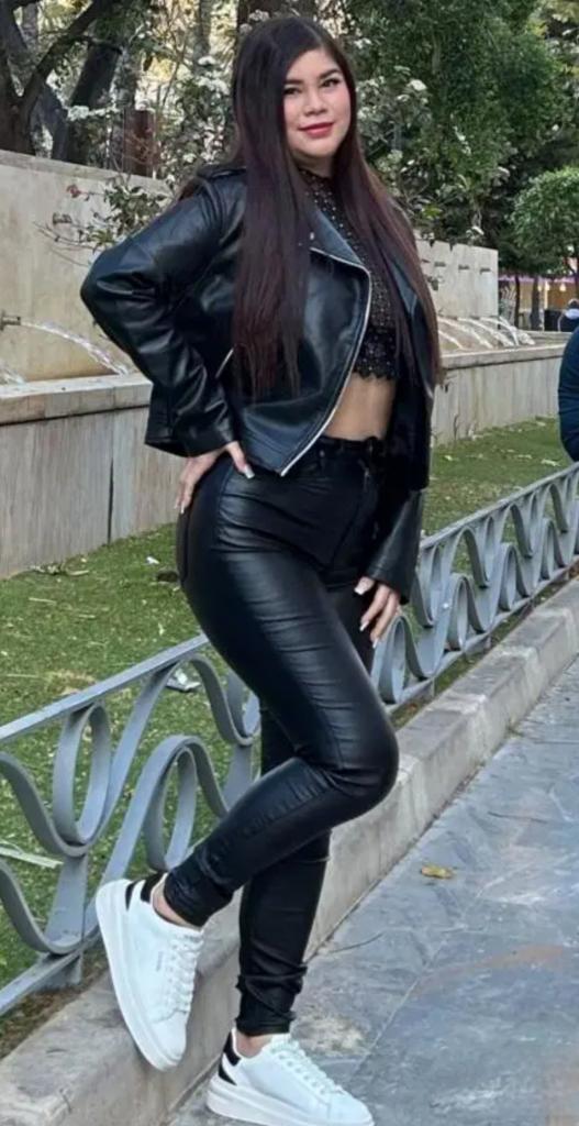 Chica busca chico en Murcia: 