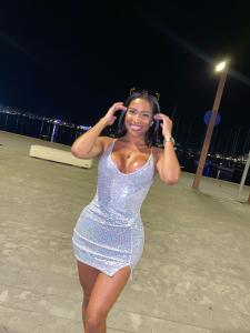 671430136: Transexual en Valencia