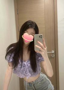 658699191: Chica busca chico en Barcelona