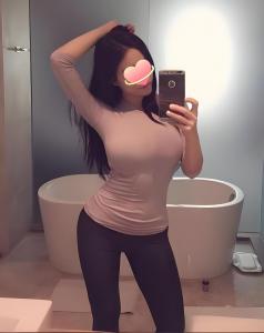 658699191: Chica busca chico en Barcelona