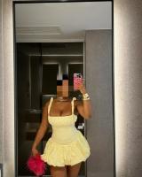 685796437: Chica busca chico en Madrid