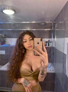 610912784: Transexual en Barcelona