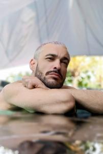 Chico busca chica en Barcelona: 