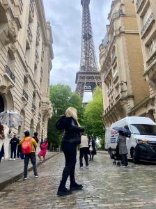 602176315: Chica busca chico en Lérida