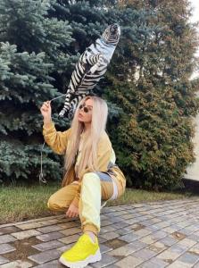 623136515: Chica busca chico en Lérida