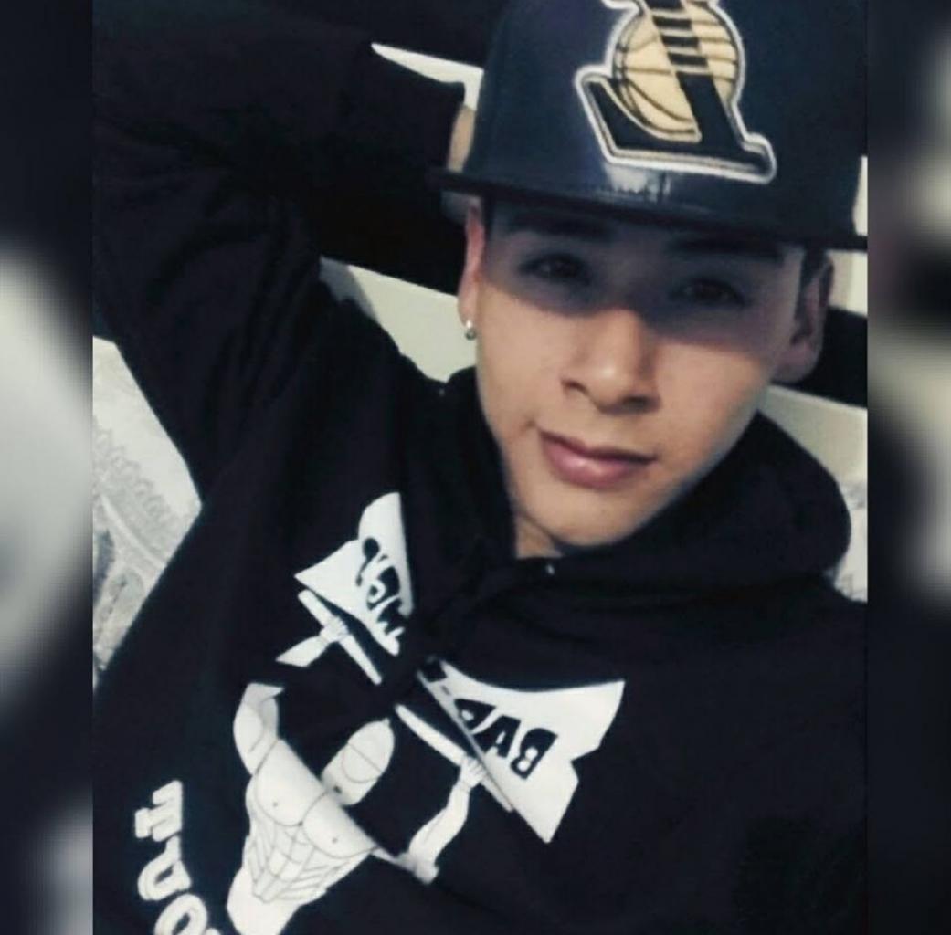 614040129: Chico busca chica en Valencia