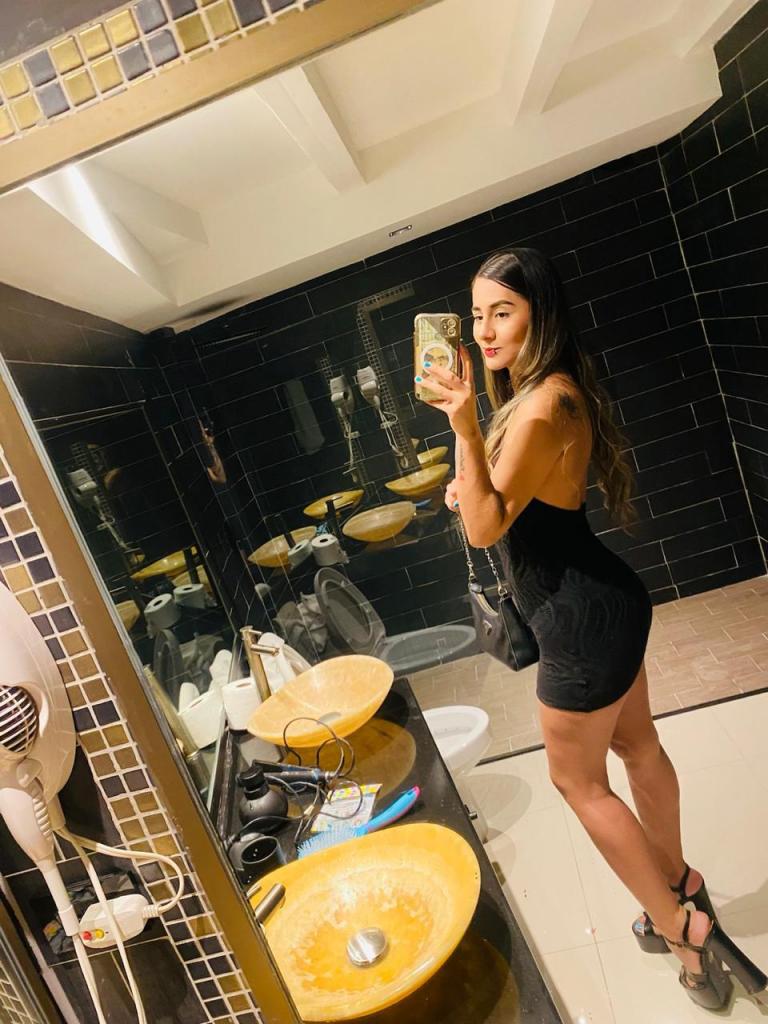 642920698: Chica busca chico en Valencia