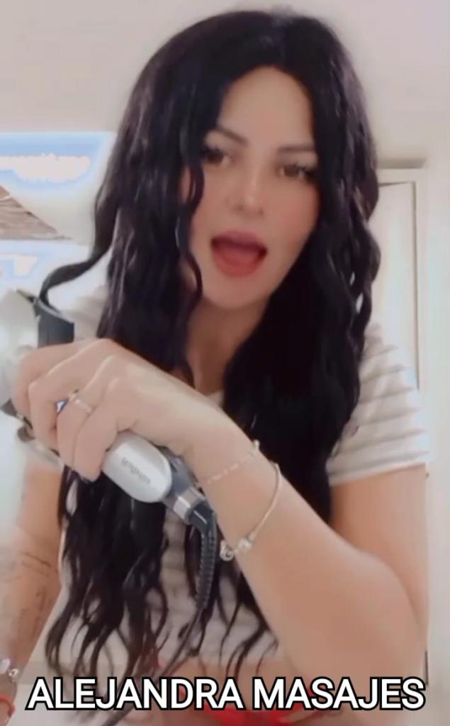 614741390: Chica busca chico en Cádiz