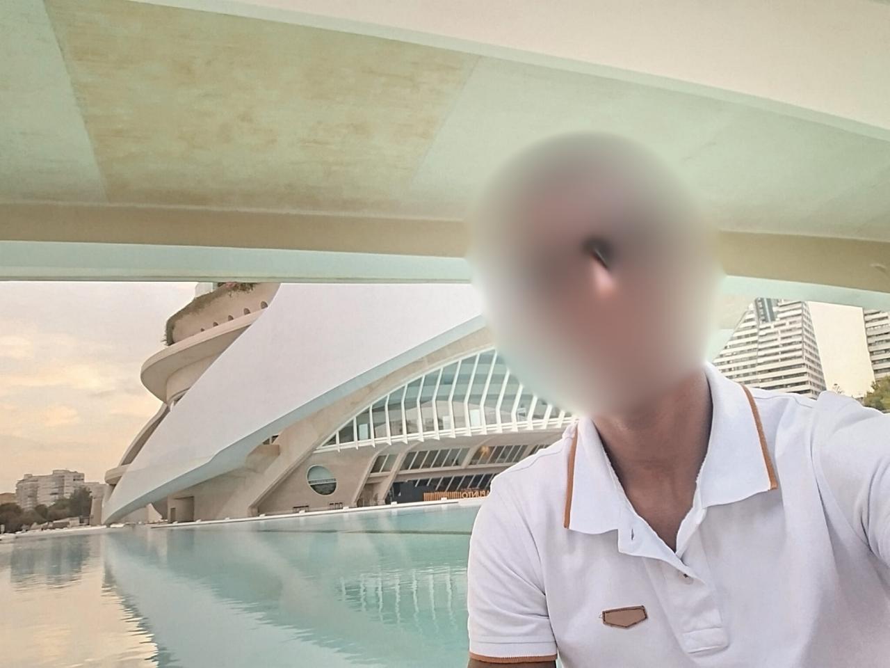 610171983: Chico busca chica en Valencia