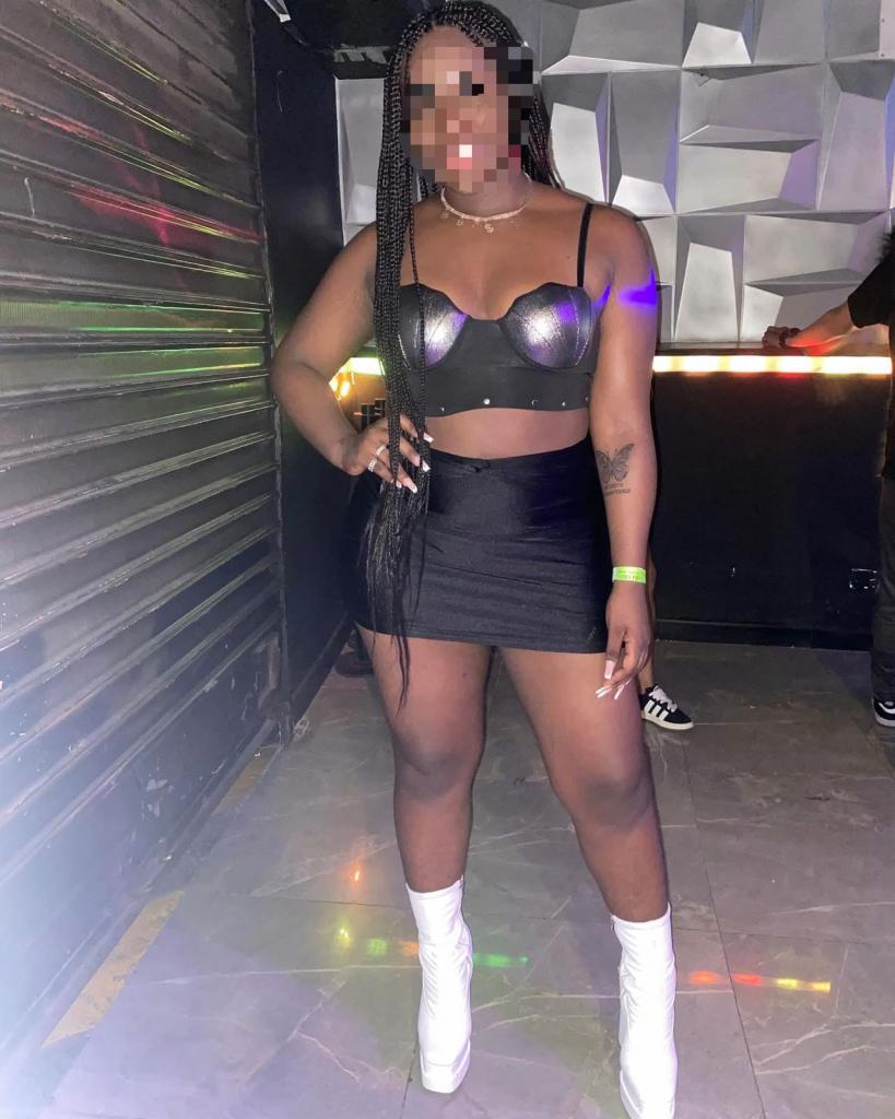 637803403: Chica busca chico en Madrid