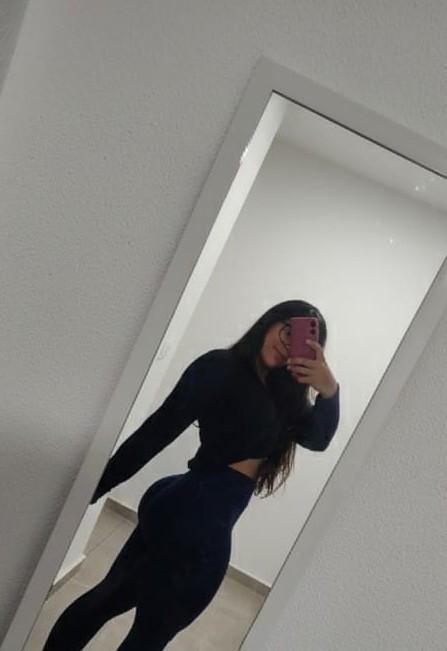 667881295: Chica busca chico en Jaén