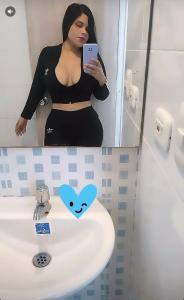 742057198: Chica busca chico en Murcia