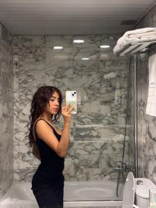 631652765: Chica busca chico en Barcelona