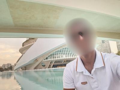 610171983: Chico busca chica en Valencia