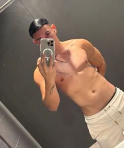 632948300: Chico busca chica en Valencia