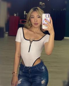 611024229: Chica busca chico en Madrid