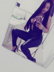 678985358: Chica busca chico en Madrid