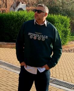 673844336: Chico busca chica en Granada