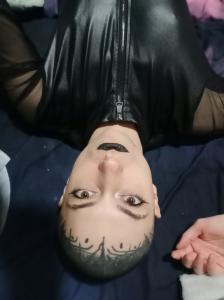 644441551: Chica busca chico en Barcelona