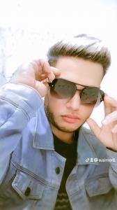 650832556: Chico busca chica en Barcelona