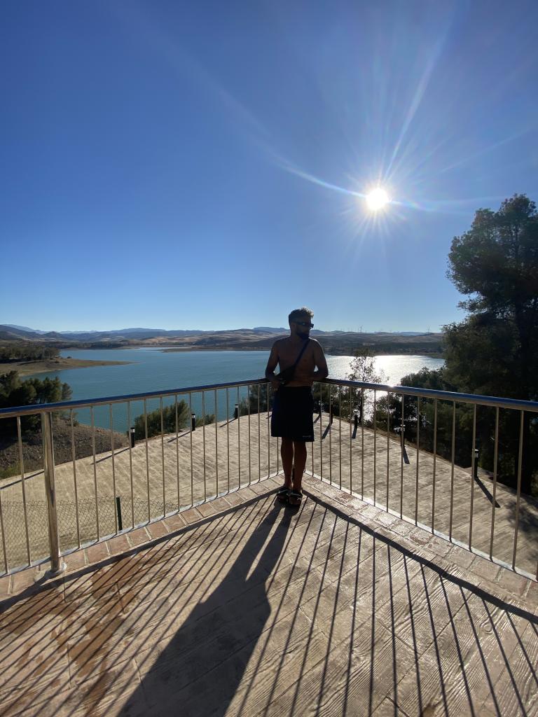 671349083: Chico busca chica en Málaga