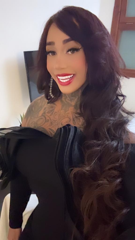 663075273: Transexual en Mallorca