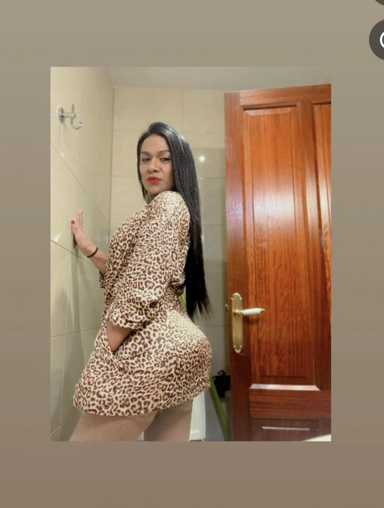 647265209: Travesti en La Rioja