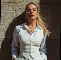 611331941: Chica busca chico en Mallorca