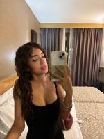 631652765: Chica busca chico en Barcelona