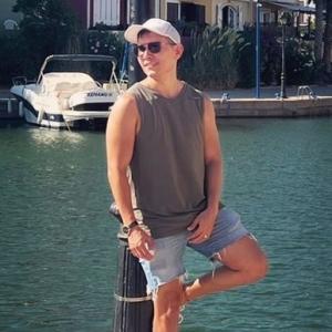 641315582: Chico busca chica en Sevilla