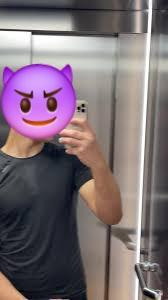 Chico busca chica en Gerona: 