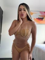 657339213: Chica busca chico en Ibiza