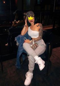 613884332: Chica busca chico en Córdoba