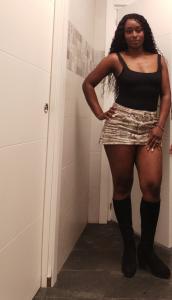 675642421: Chica busca chico en Cádiz