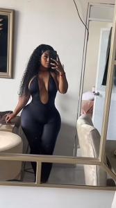 641923933: Chica busca chico en Barcelona