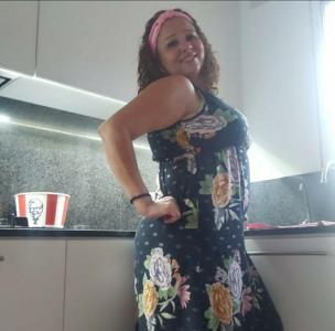 632282150: Chica busca chico en Valencia