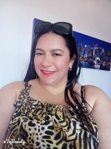 623435137: Chica busca chico en La Coruña