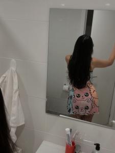 611295092: Chica busca chico en Madrid