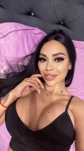 642136266: Chica busca chico en Segovia