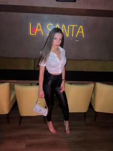 607192497: Chica busca chico en Tenerife