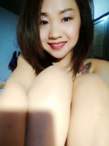 632095215: Chica busca chico en Gerona