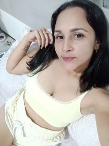 667795050: Chica busca chico en Córdoba