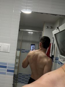 607597132: Chico busca chica en Málaga