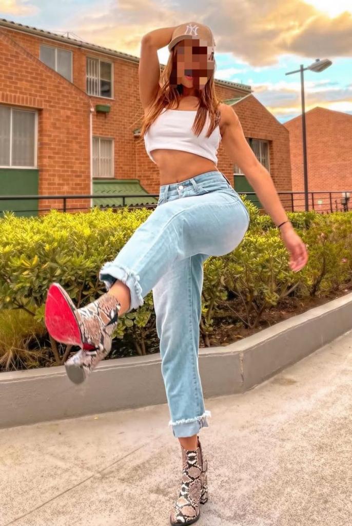 633037621: Chica busca chico en Castellón