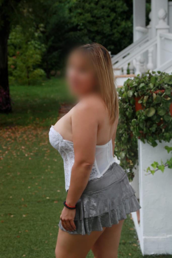 Chica busca chico en Madrid: Chica busca chico