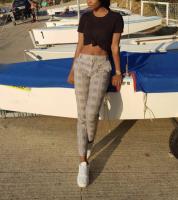 614911245: Chica busca chico en Barcelona