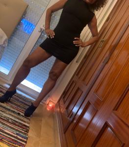 643015139: Chica busca chico en Tarragona