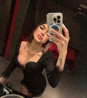 610852421: Chica busca chico en Ibiza