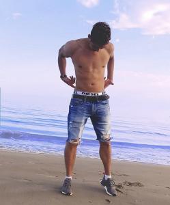 Chico busca chica en Tarragona: 